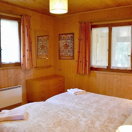 Romulus 1er Apartment *